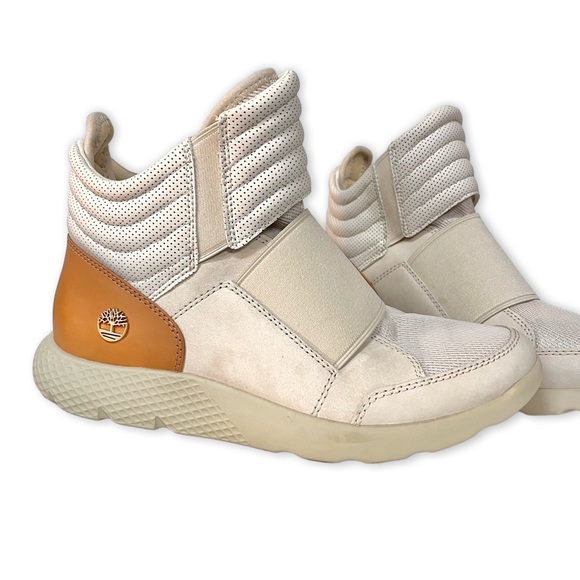 Timberland craftletics Flyroam pull on boots in cream - Men’s size 9 - Picture 6 of 6